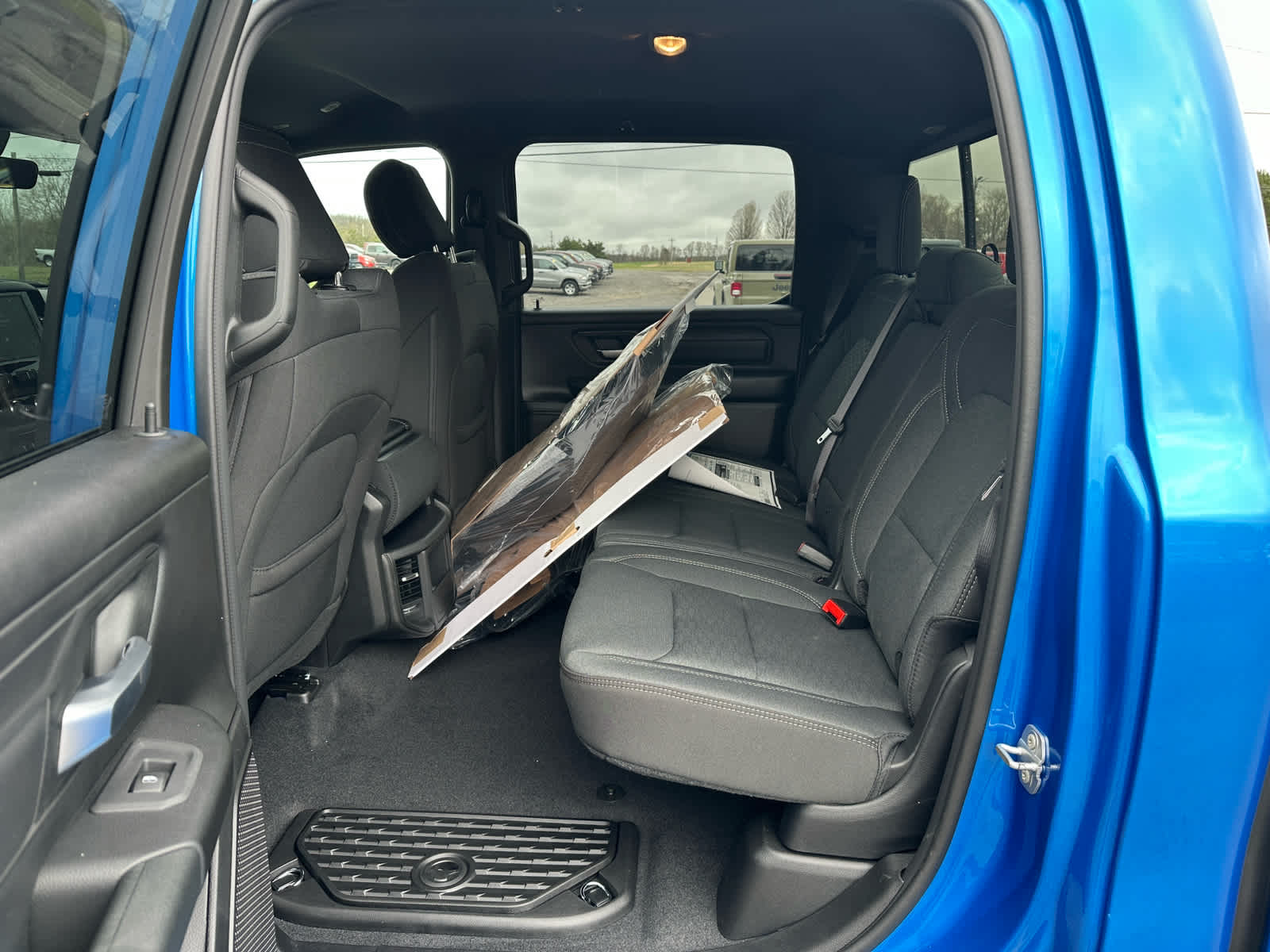 2026 RAM Ram 1500 RAM 1500 WARLOCK CREW CAB 4X4 5'7' BOX