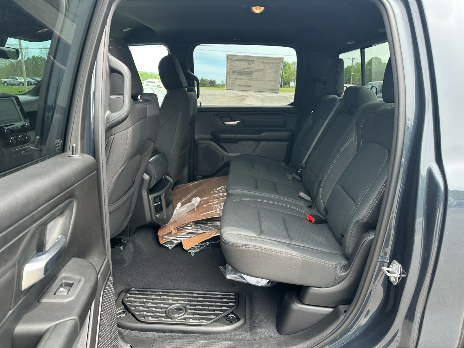 2026 RAM Ram 1500 RAM 1500 WARLOCK CREW CAB 4X4 5'7' BOX