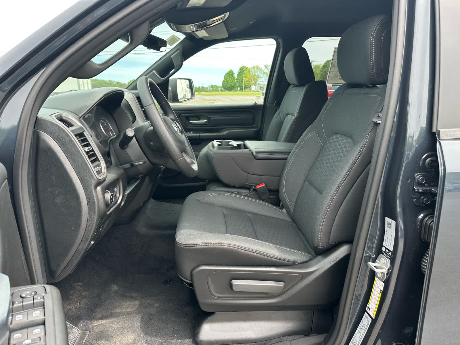2026 RAM Ram 1500 RAM 1500 WARLOCK CREW CAB 4X4 5'7' BOX