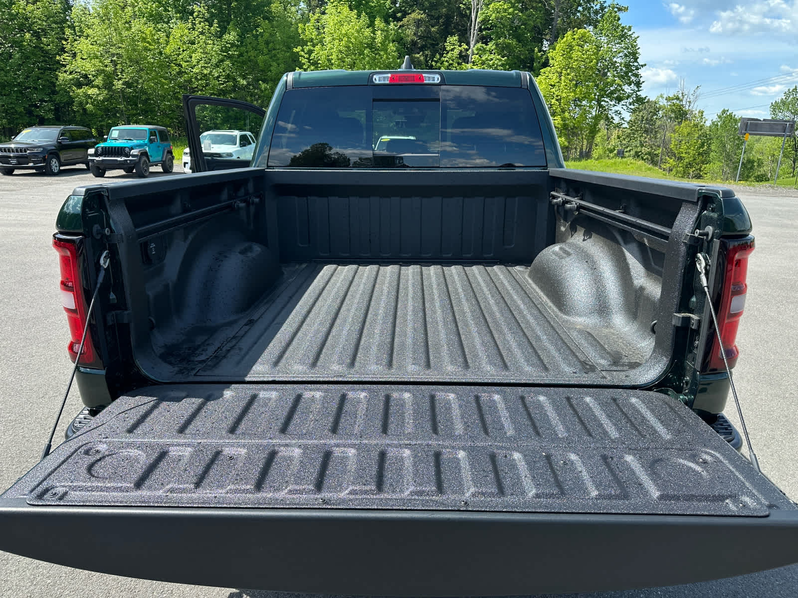 2026 RAM Ram 1500 RAM 1500 WARLOCK CREW CAB 4X4 5'7' BOX