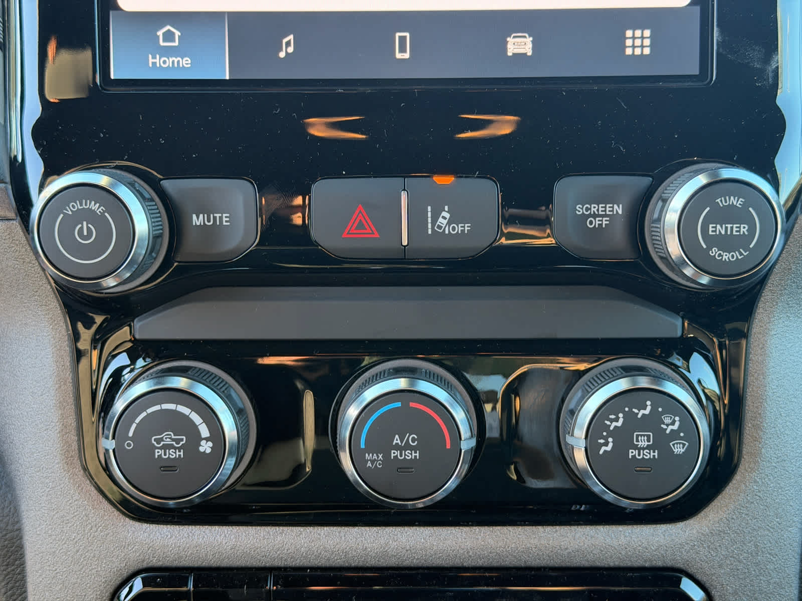 2027 RAM Ram 1500 RAM 1500 WARLOCK CREW CAB 4X4 5'7' BOX