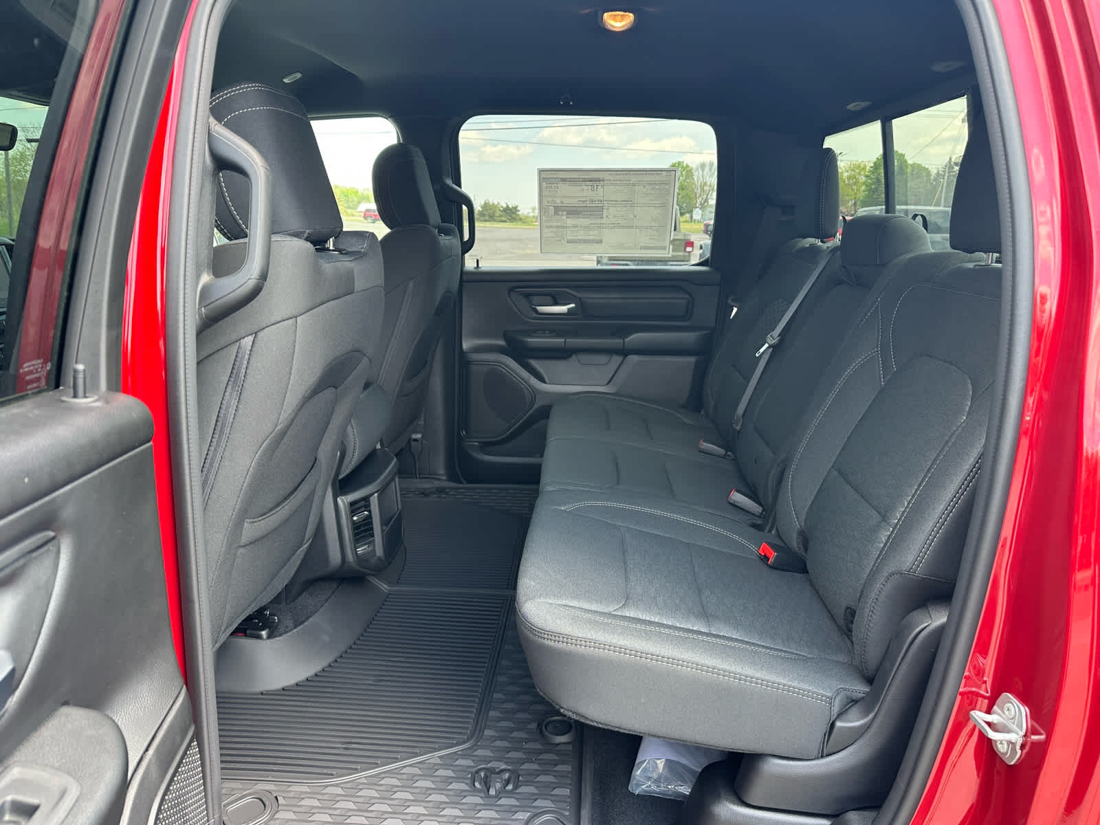 2026 RAM Ram 1500 RAM 1500 WARLOCK CREW CAB 4X4 5'7' BOX