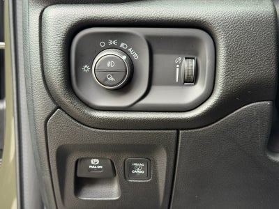 2026 RAM 1500 RAM 1500 WARLOCK CREW CAB 4X4 5'7' BOX