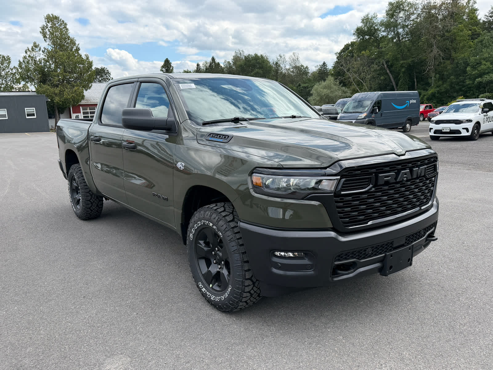 2026 RAM 1500 RAM 1500 WARLOCK CREW CAB 4X4 5'7' BOX
