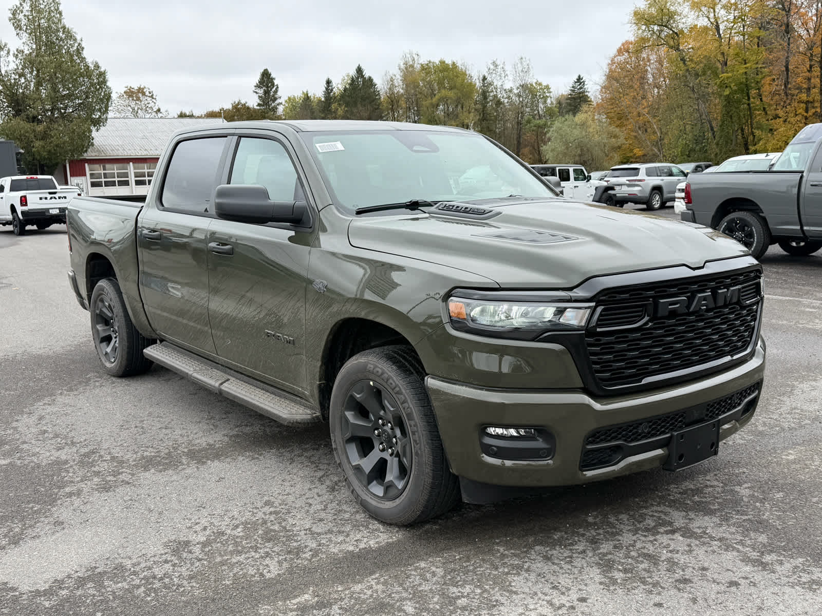 2027 RAM Ram 1500 RAM 1500 EXPRESS CREW CAB 4X4 5'7' BOX
