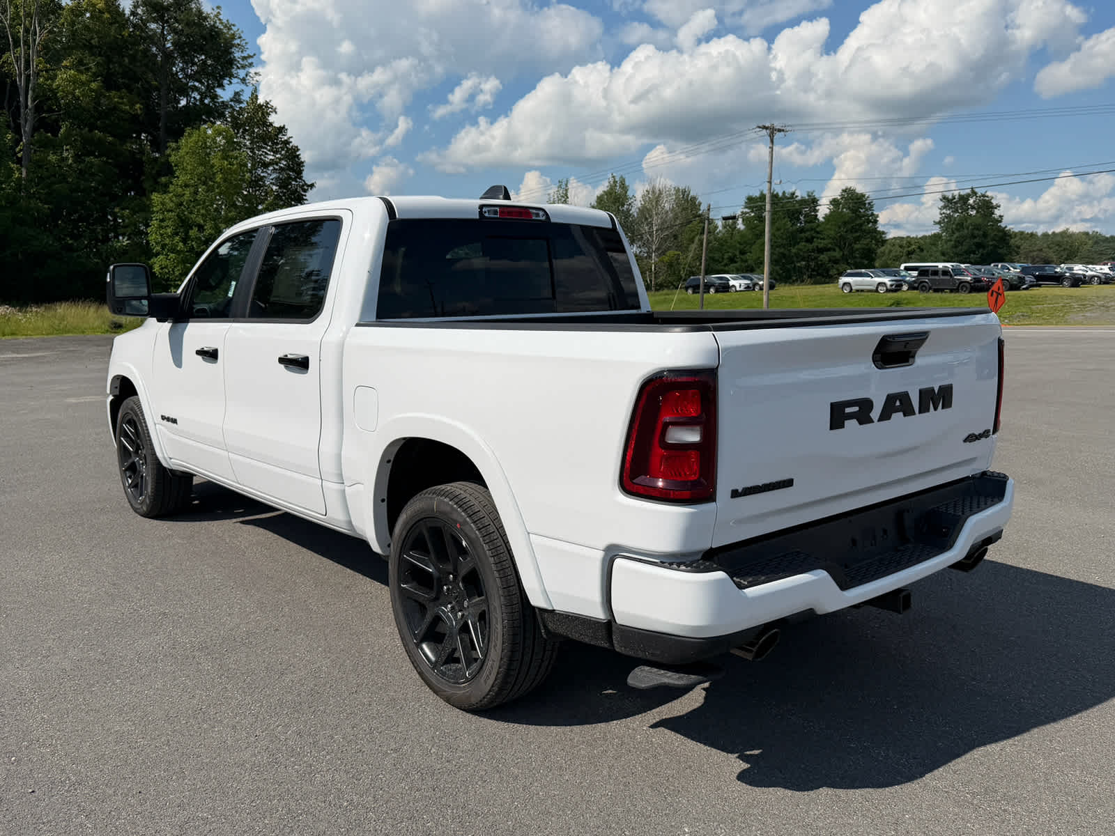 2026 RAM Ram 1500 RAM 1500 LARAMIE CREW CAB 4X4 5'7' BOX