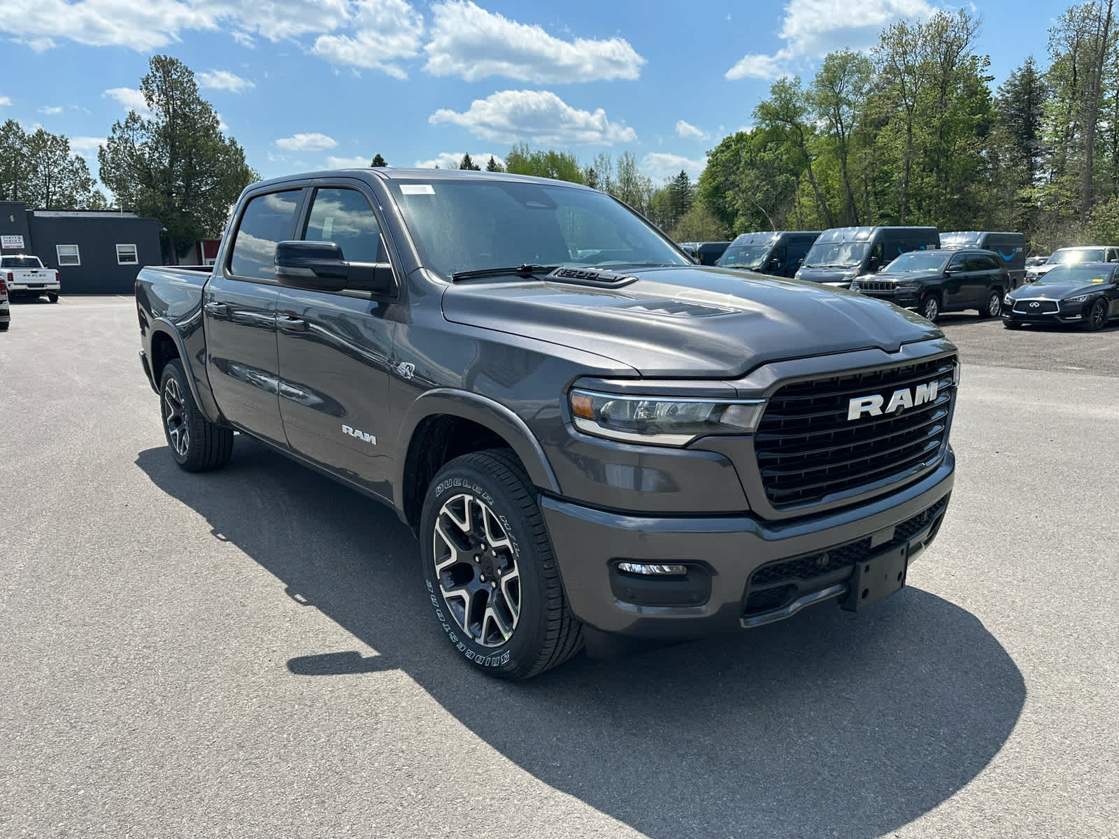 2026 RAM Ram 1500 RAM 1500 LARAMIE CREW CAB 4X4 5'7' BOX