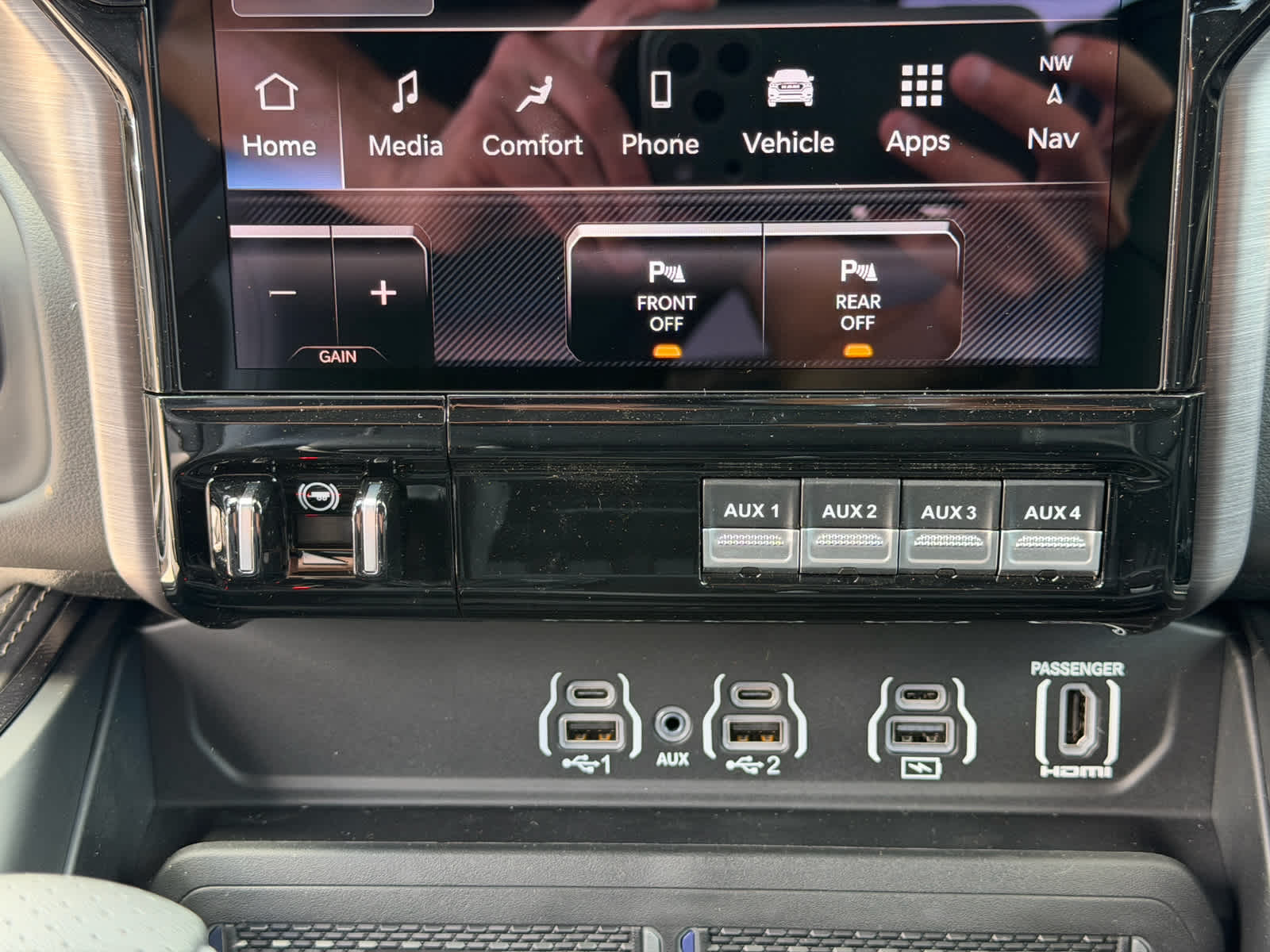 2026 RAM Ram 1500 RAM 1500 RHO CREW CAB 4X4 5'7' BOX