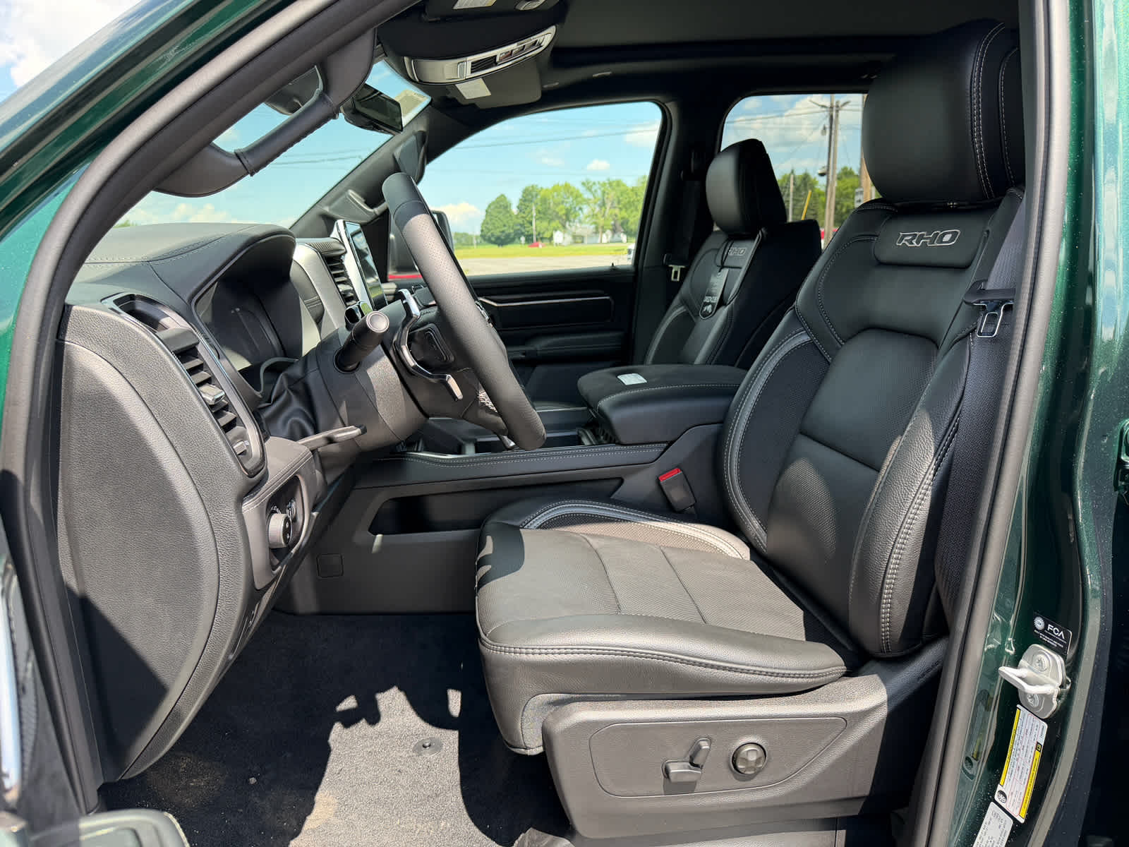 2026 RAM Ram 1500 RAM 1500 RHO CREW CAB 4X4 5'7' BOX