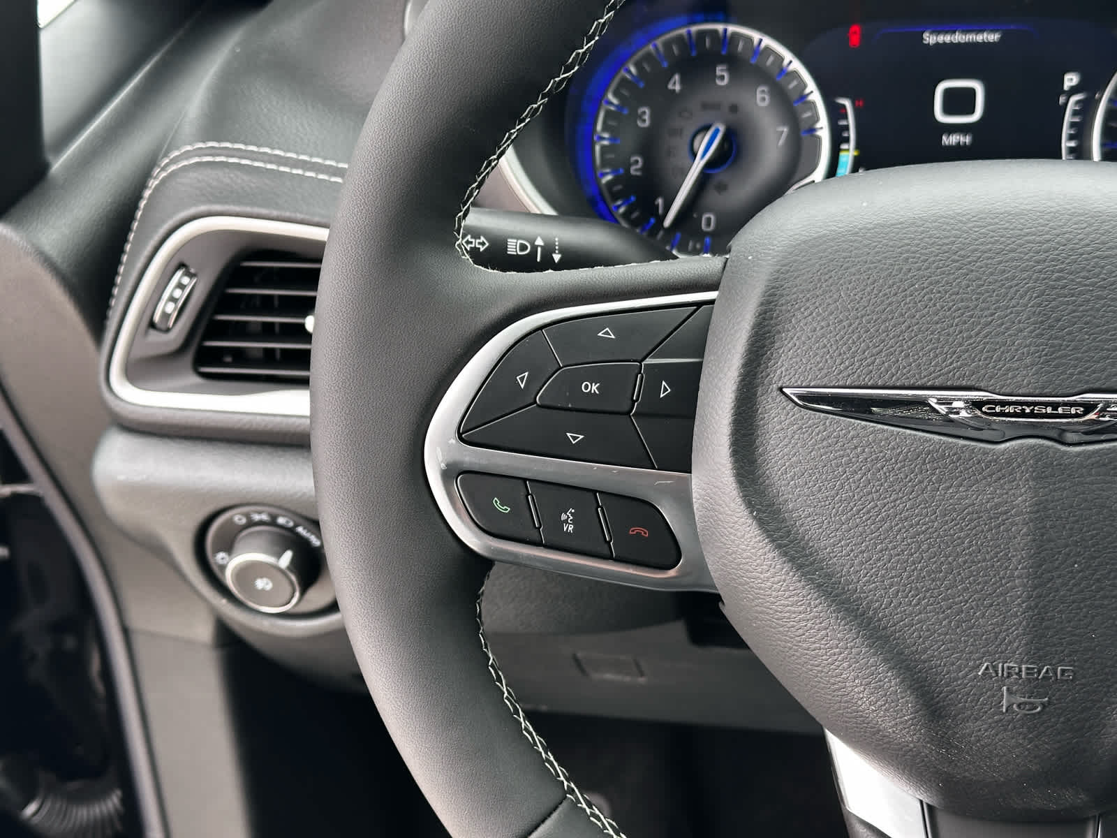 2026 Chrysler Pacifica PACIFICA SELECT