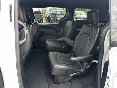 2026 Chrysler Voyager VOYAGER LX