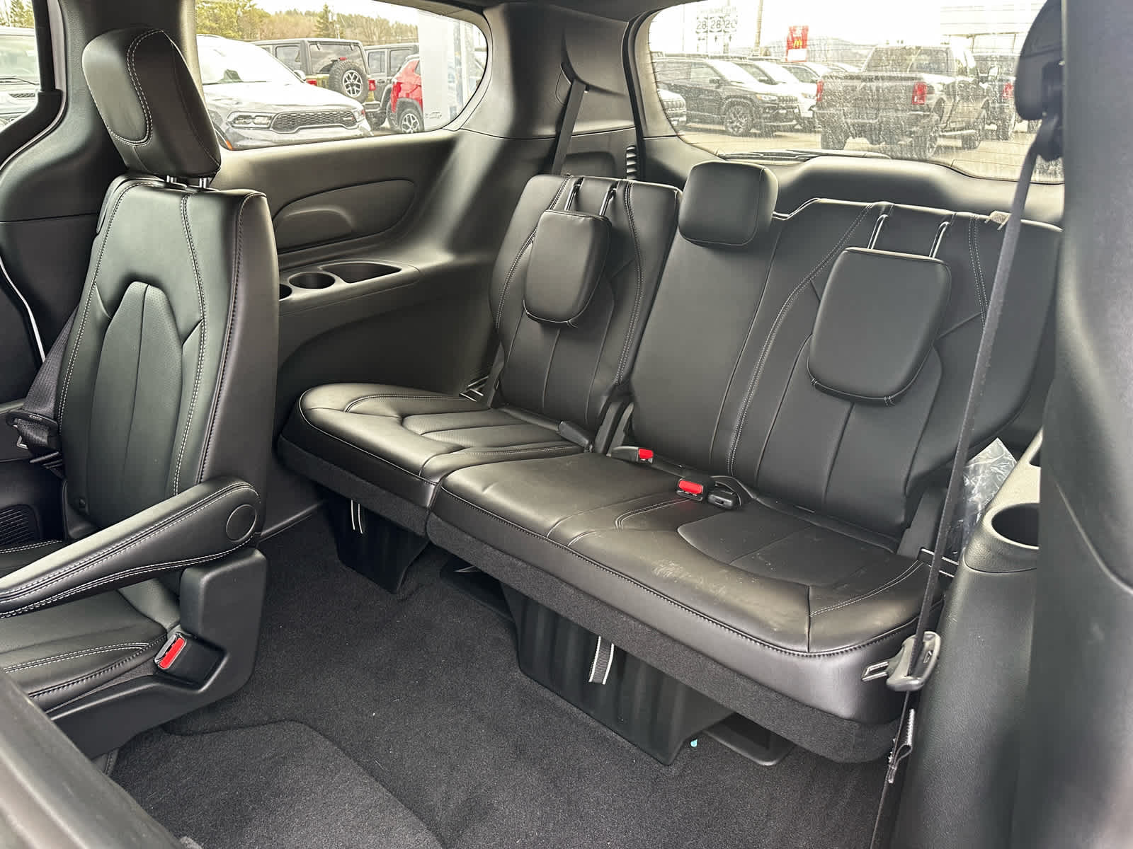 2026 Chrysler Voyager VOYAGER LX