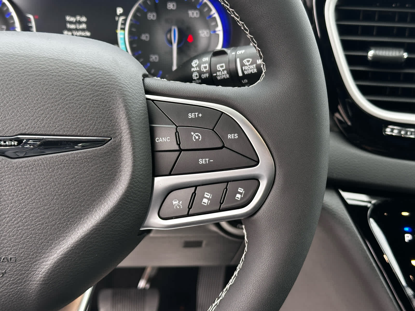 2026 Chrysler Voyager VOYAGER LX