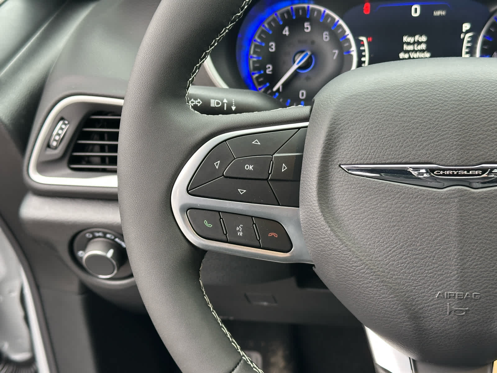 2026 Chrysler Voyager VOYAGER LX