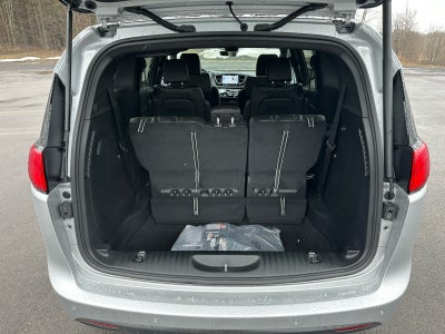 2026 Chrysler Voyager VOYAGER LX