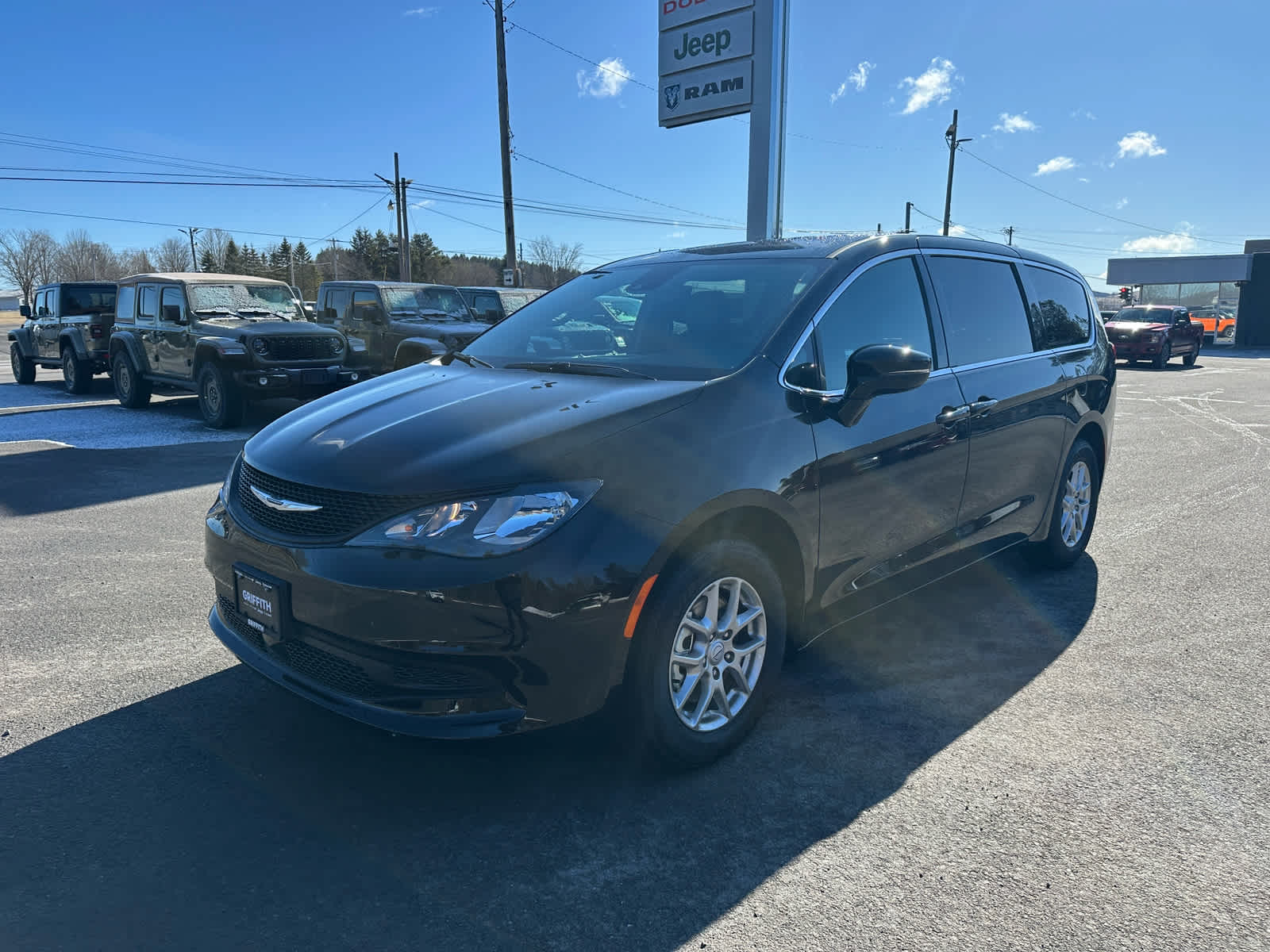 2026 Chrysler Voyager