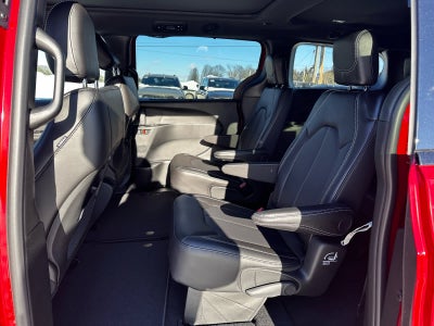 2026 Chrysler Pacifica PACIFICA SELECT AWD