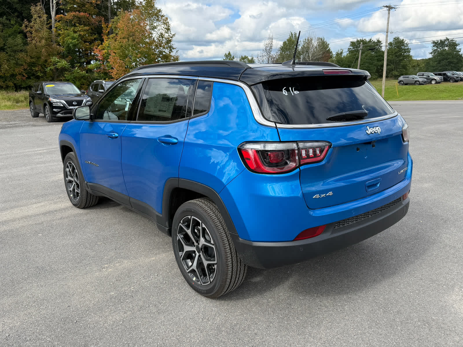 2026 Jeep Compass COMPASS LIMITED 4X4