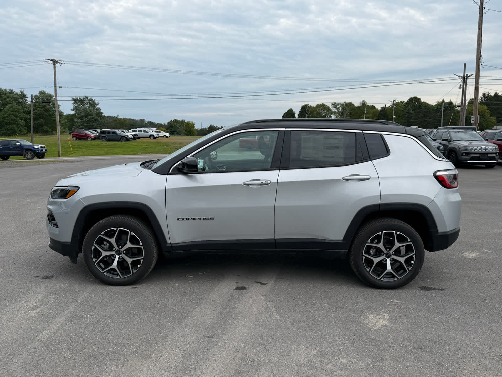 2026 Jeep Compass COMPASS LIMITED 4X4