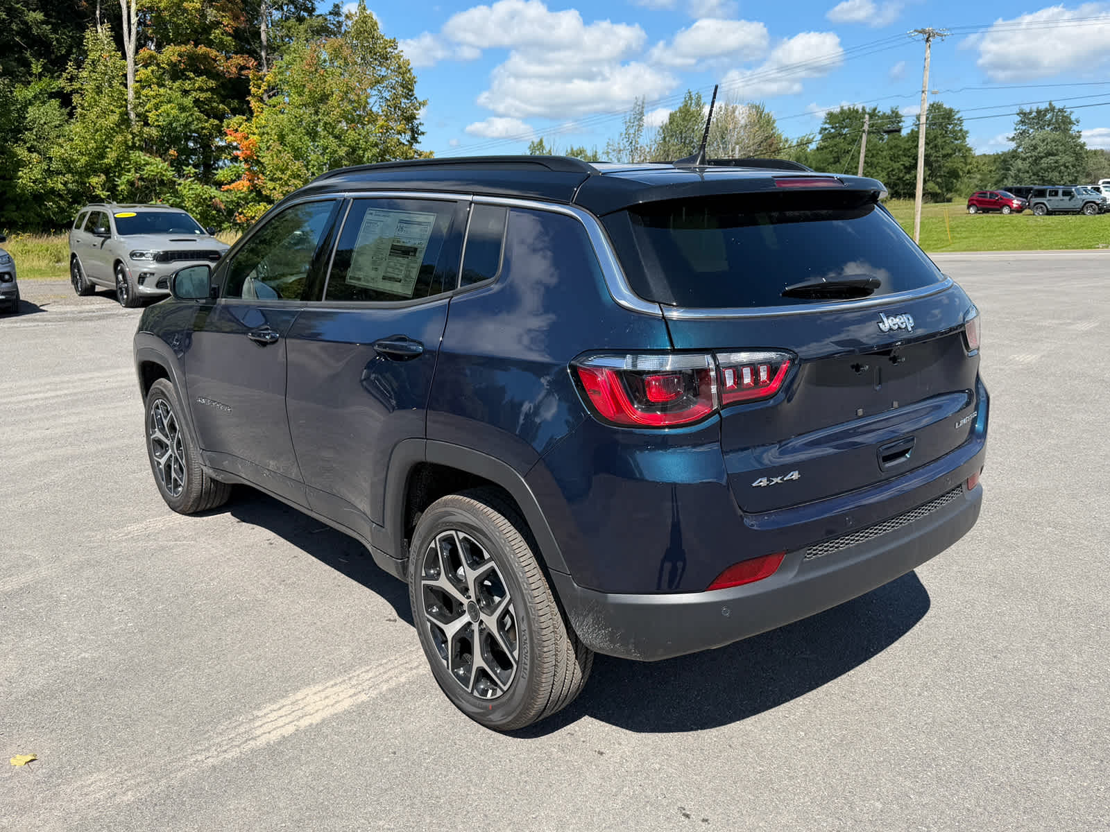 2026 Jeep Compass COMPASS LIMITED 4X4