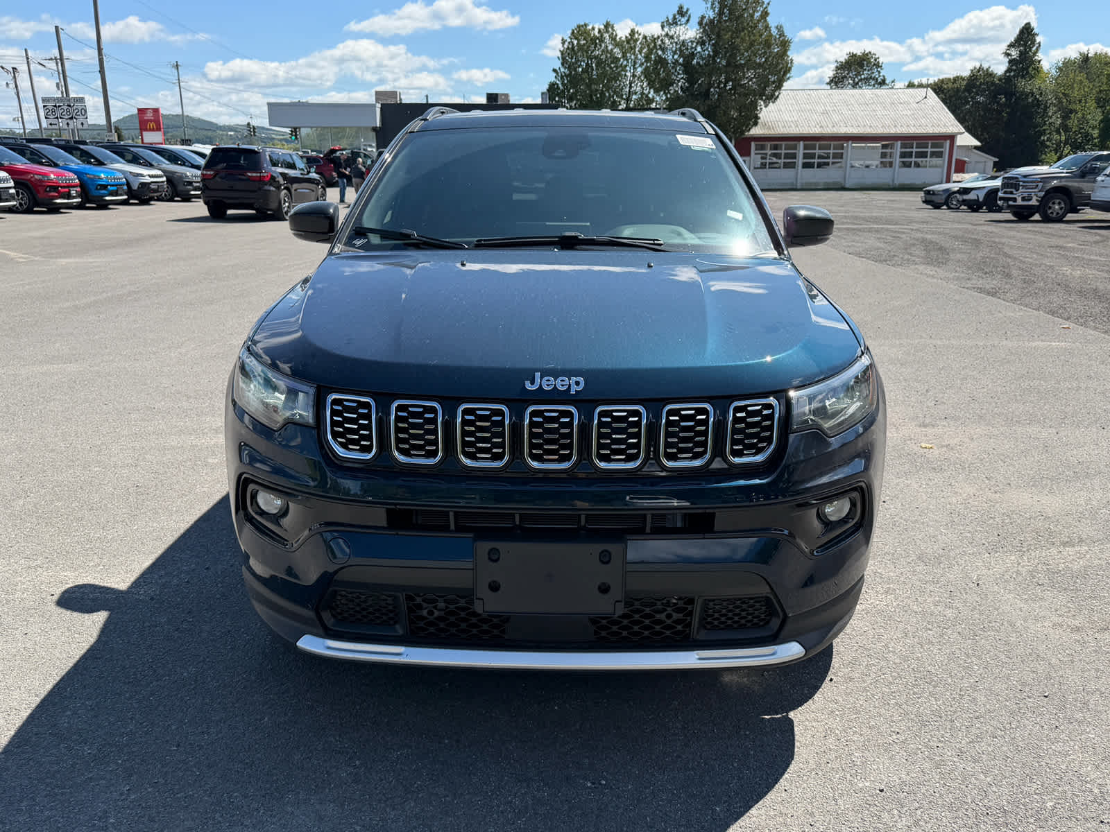 2026 Jeep Compass COMPASS LIMITED 4X4