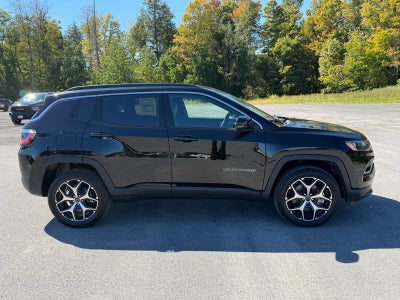 2026 Jeep Compass COMPASS LIMITED 4X4