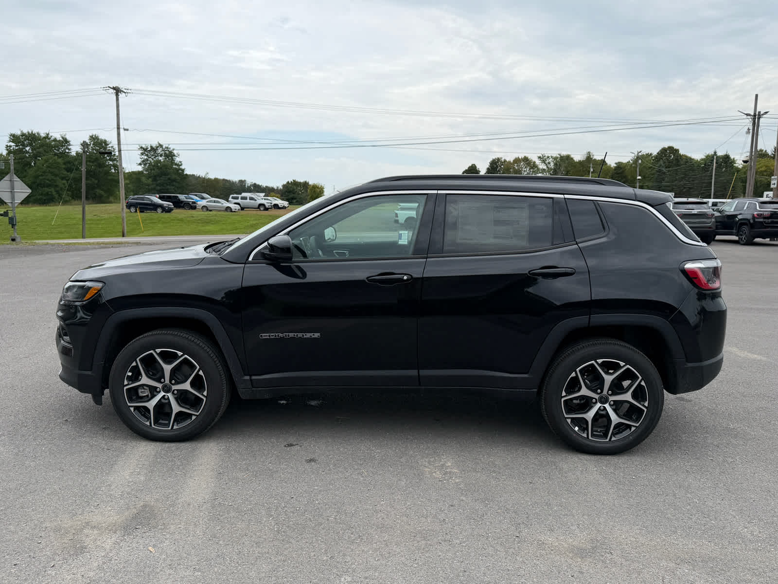 2026 Jeep Compass COMPASS LIMITED 4X4