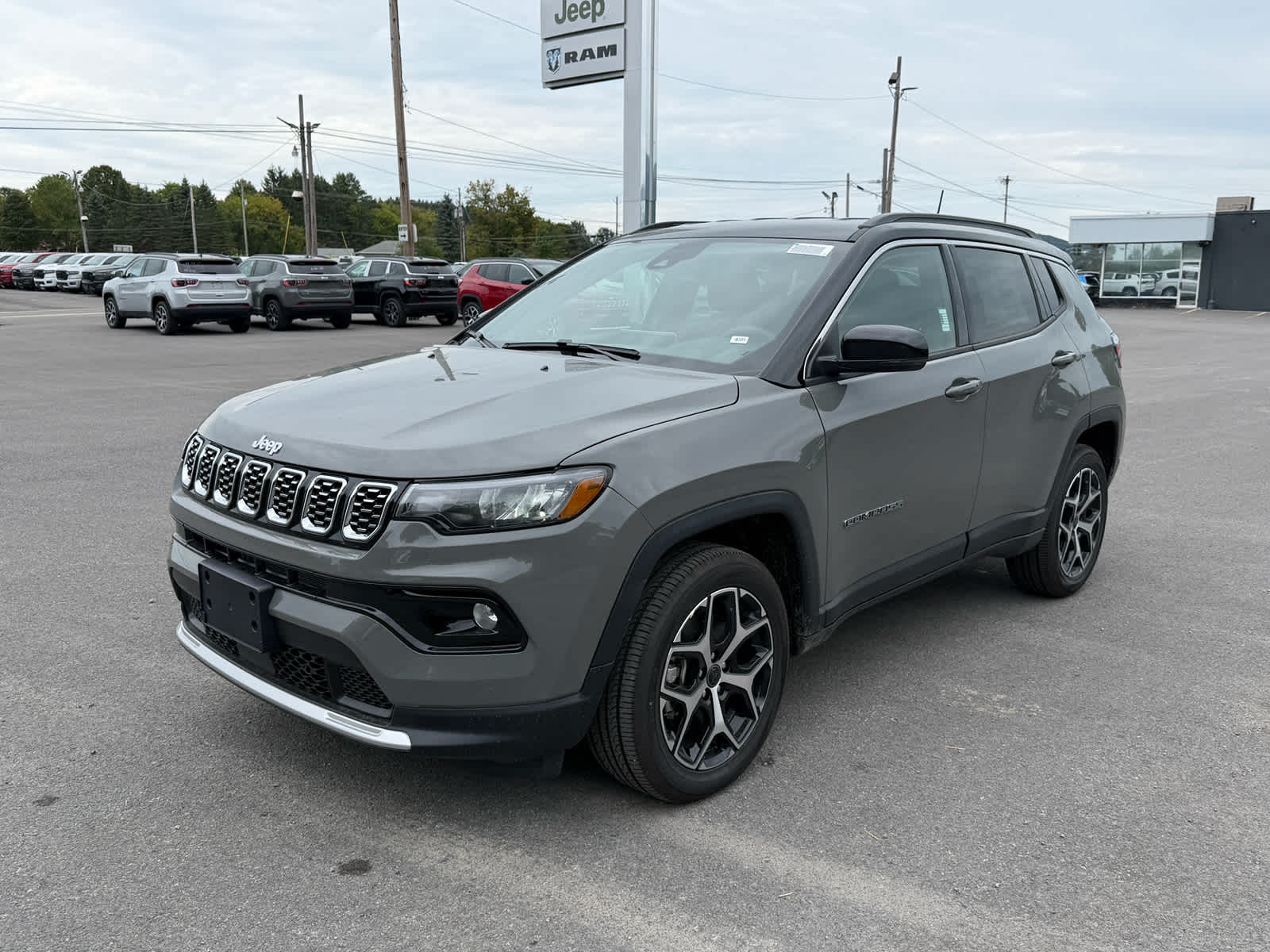 2026 Jeep Compass COMPASS LIMITED 4X4
