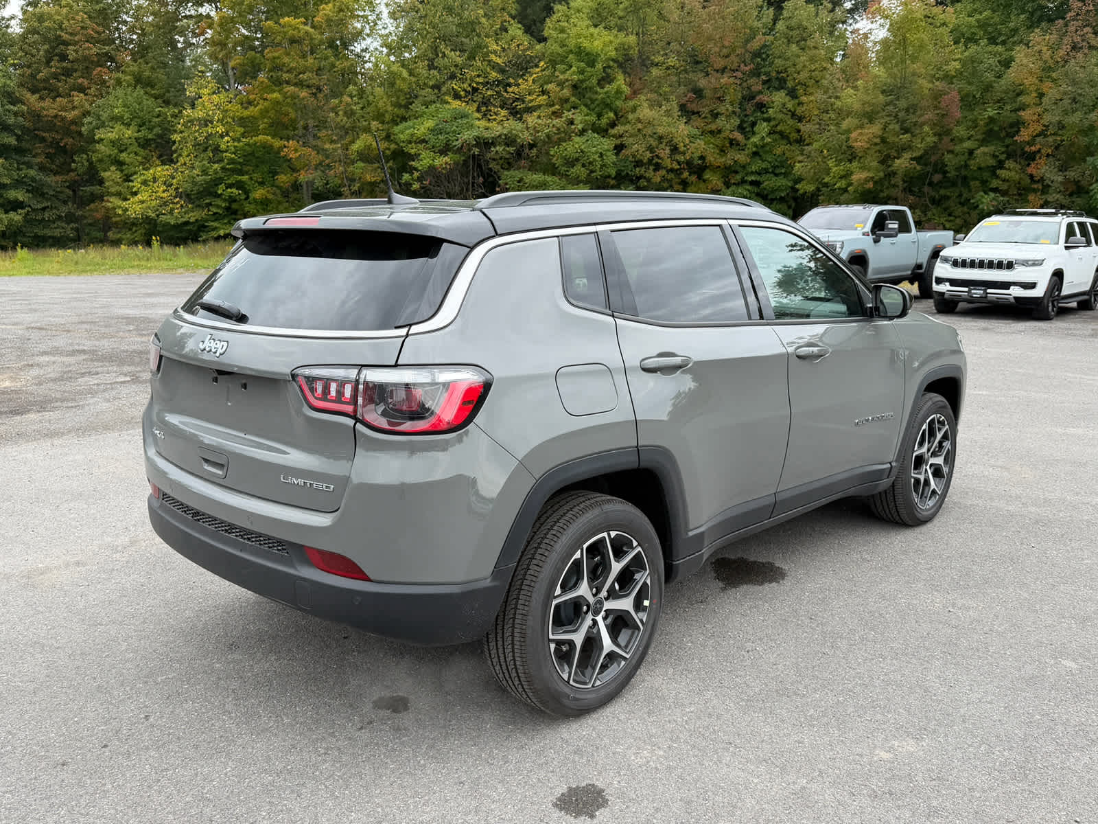 2026 Jeep Compass COMPASS LIMITED 4X4