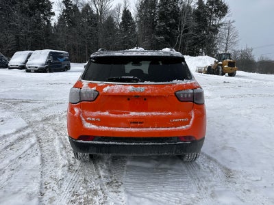 2026 Jeep Compass COMPASS LIMITED 4X4