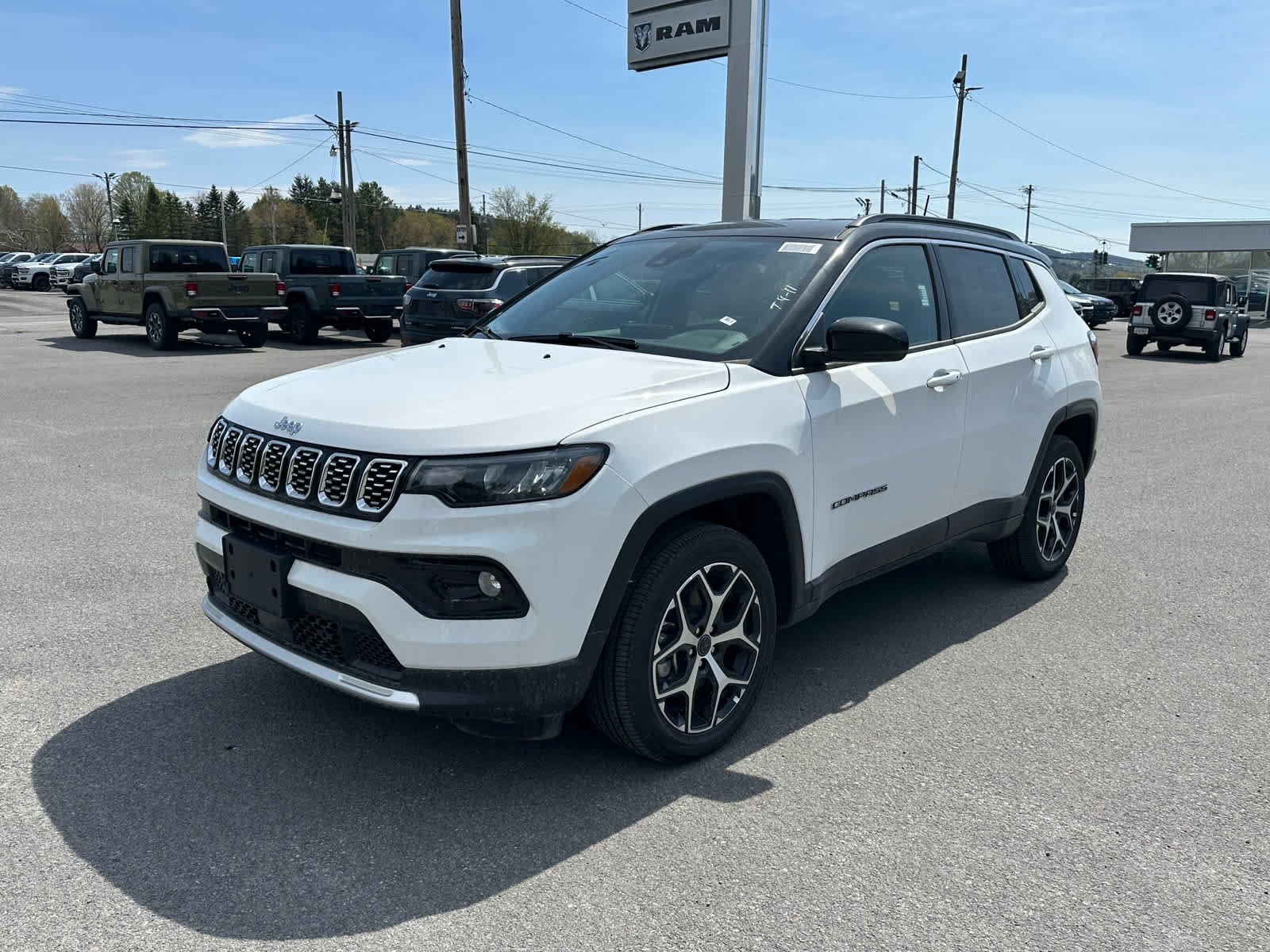 2026 Jeep Compass Limited 4X4's photo
