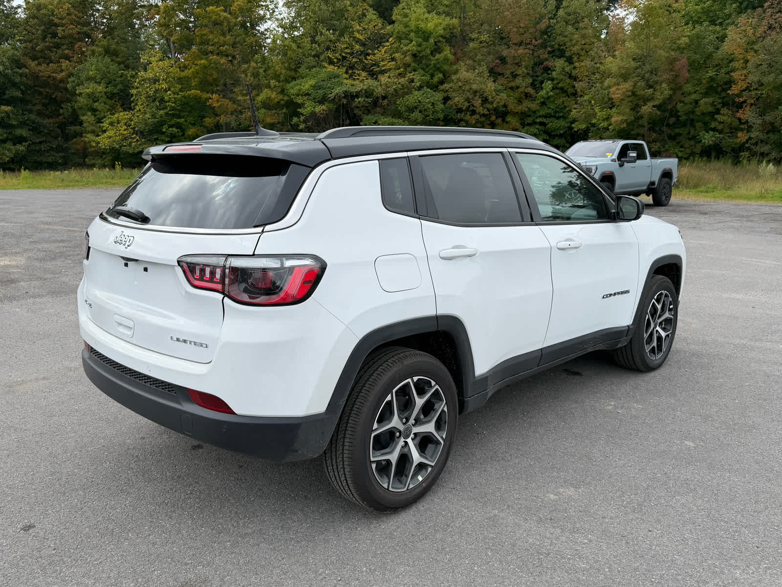 2026 Jeep Compass COMPASS LIMITED 4X4