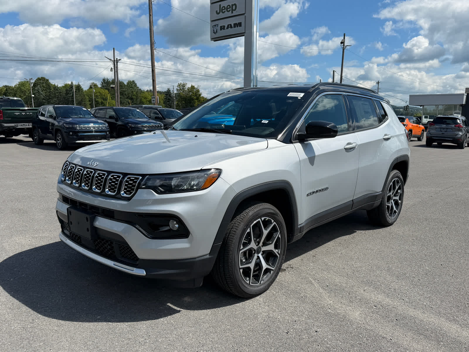 2026 Jeep Compass COMPASS LIMITED 4X4