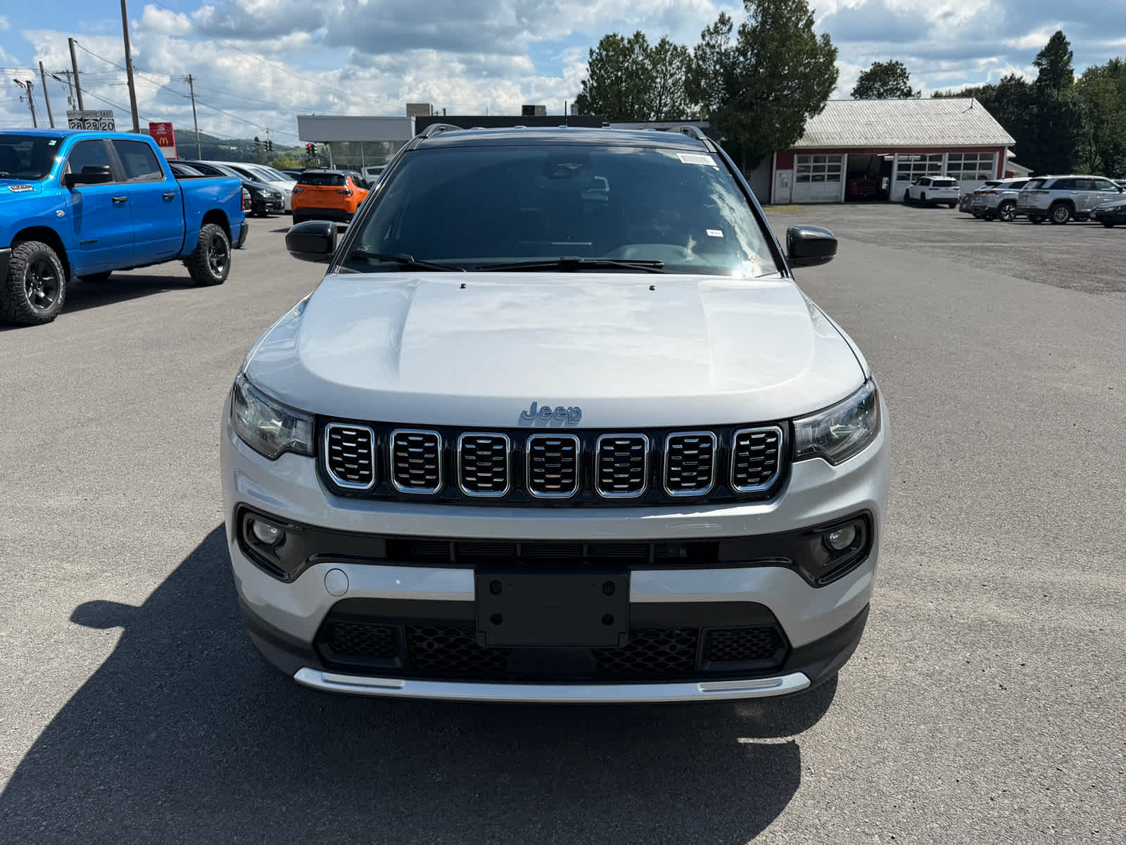2026 Jeep Compass COMPASS LIMITED 4X4