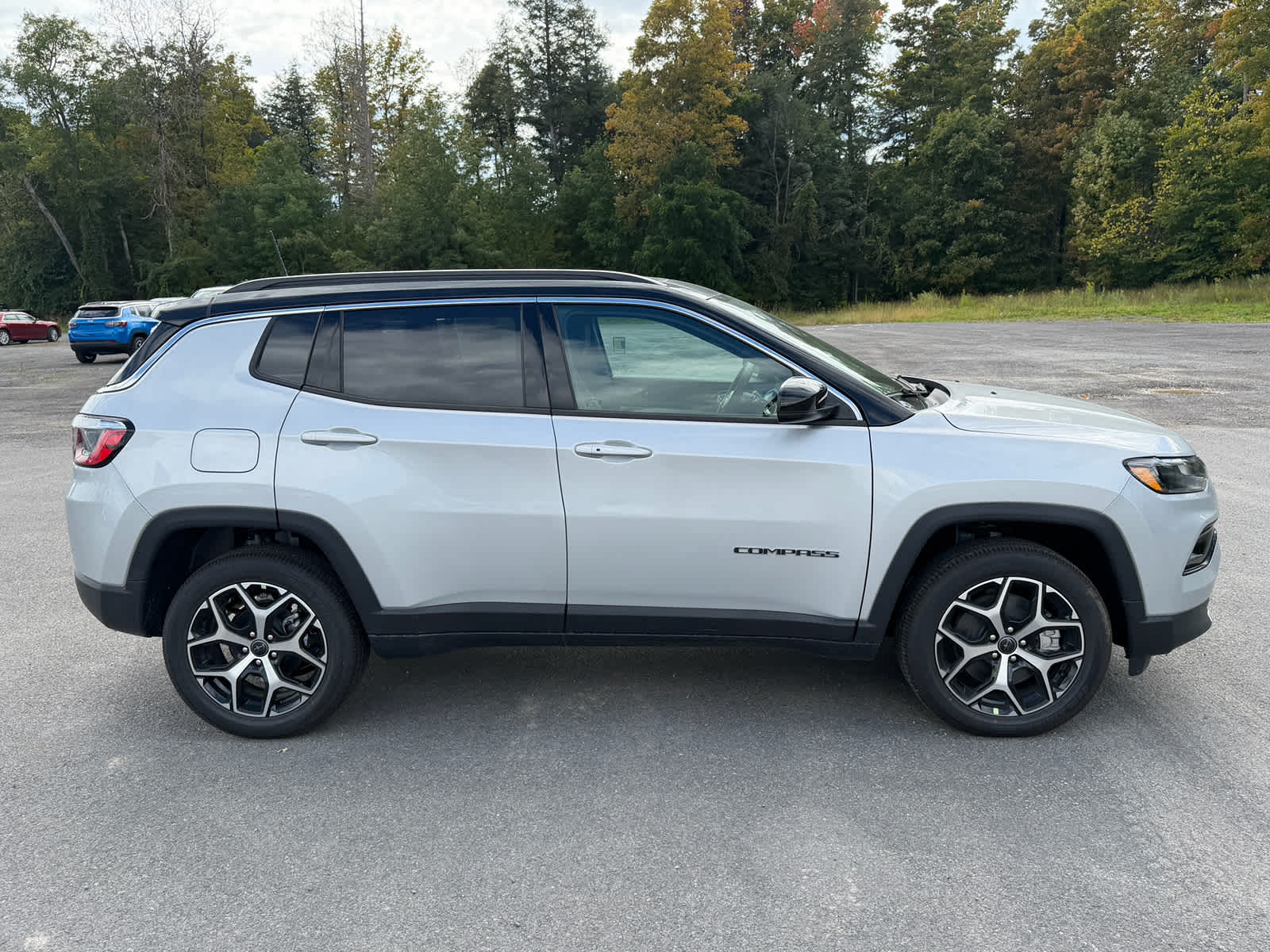 2026 Jeep Compass COMPASS LIMITED 4X4