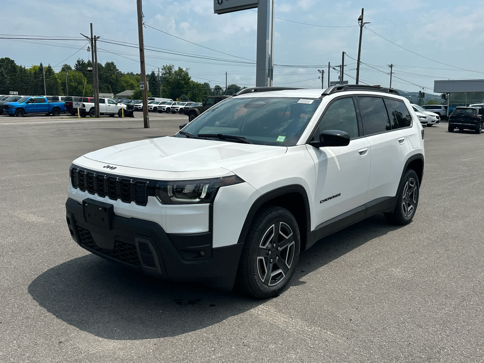 2026 Jeep Cherokee CHEROKEE LAREDO 4X4