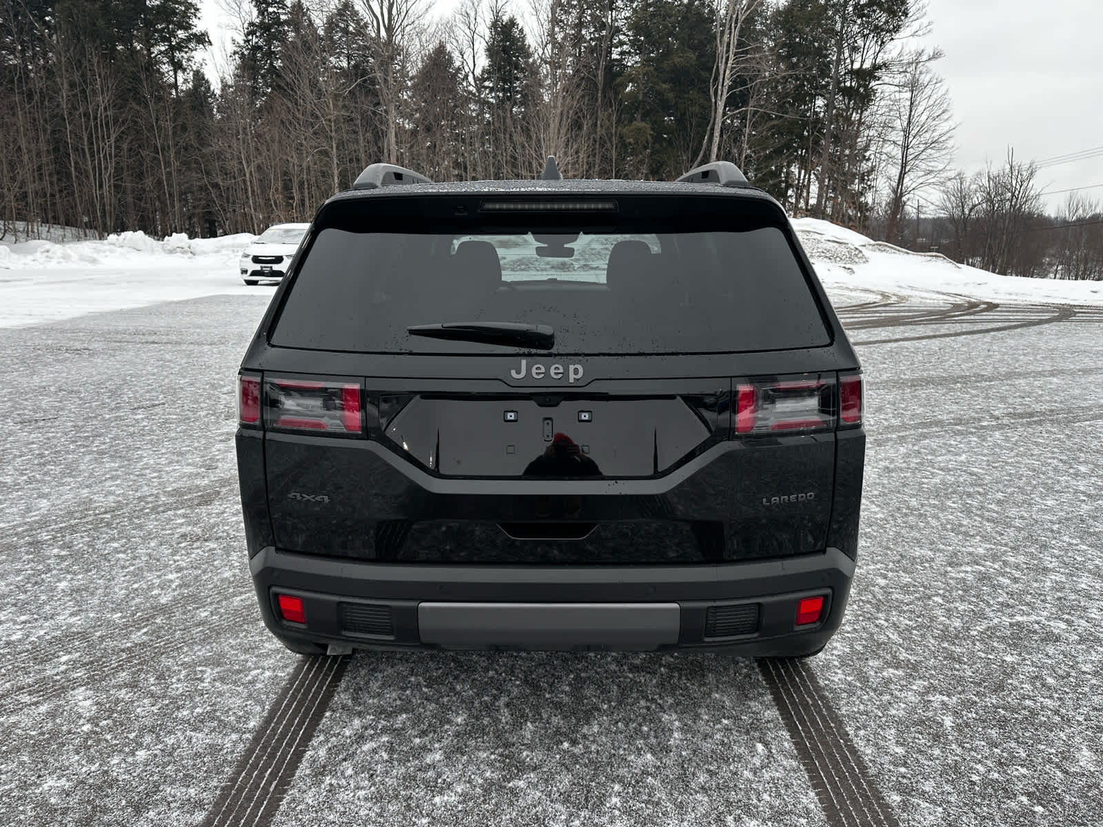 2026 Jeep Cherokee CHEROKEE LAREDO 4X4