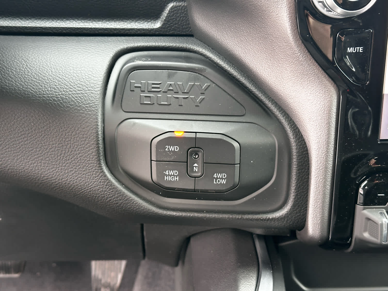 2026 RAM Ram 3500 RAM 3500 BIG HORN CREW CAB 4X4 6'4' BOX