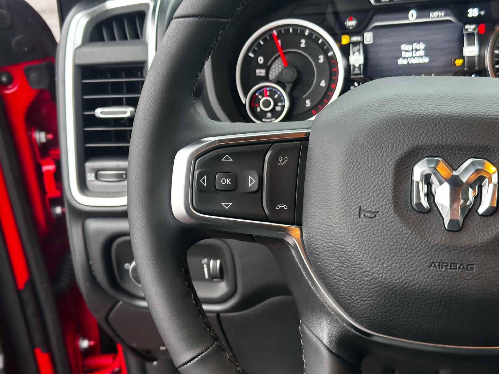 2026 RAM Ram 3500 RAM 3500 BIG HORN CREW CAB 4X4 6'4' BOX