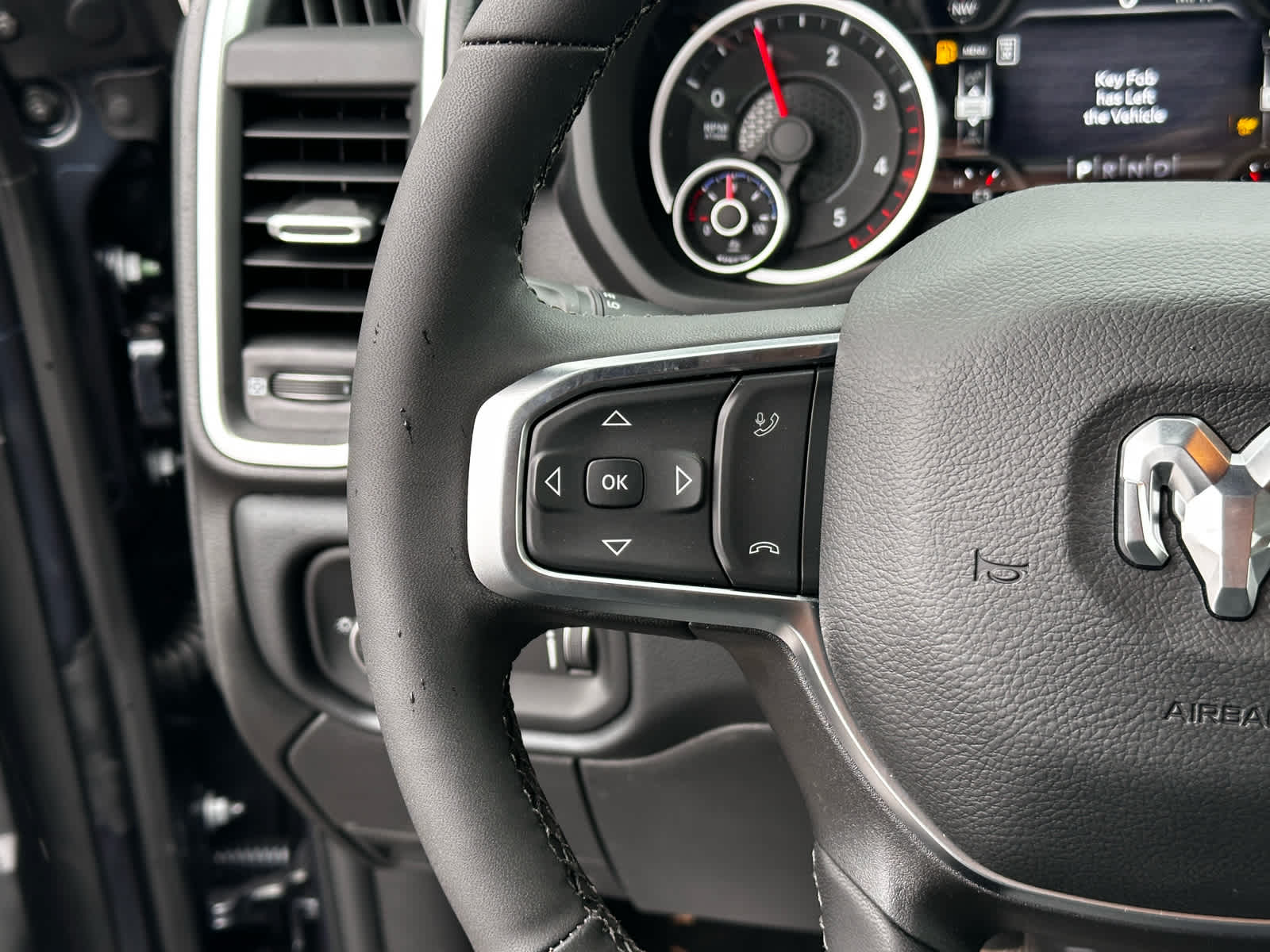 2026 RAM Ram 3500 RAM 3500 BIG HORN CREW CAB 4X4 6'4' BOX