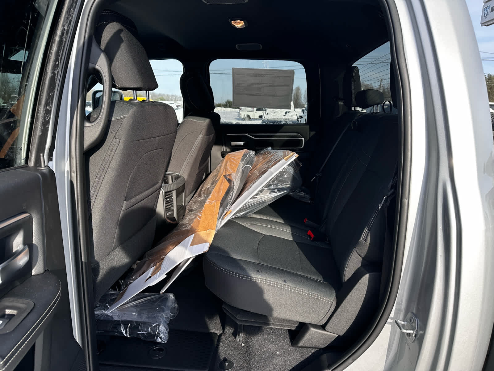 2026 RAM Ram 3500 RAM 3500 BIG HORN CREW CAB 4X4 6'4' BOX