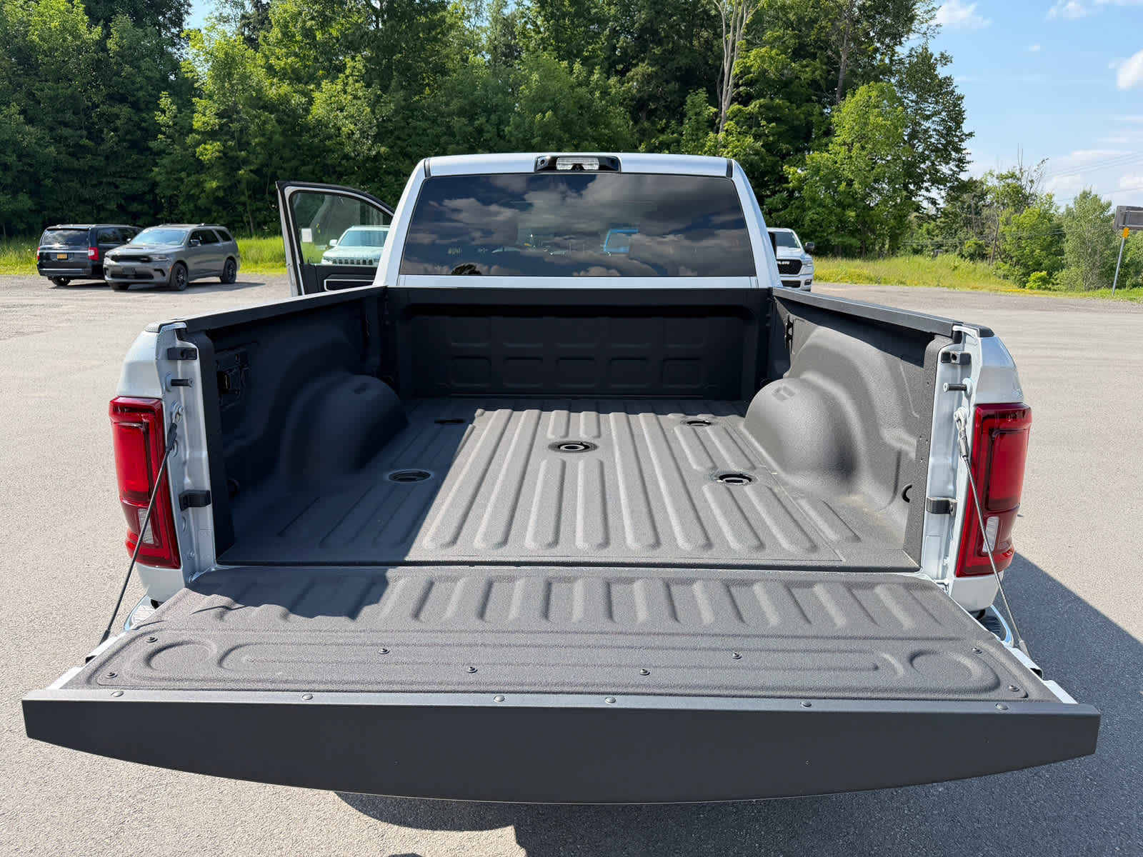 2026 RAM Ram 3500 RAM 3500 BIG HORN CREW CAB 4X4 6'4' BOX