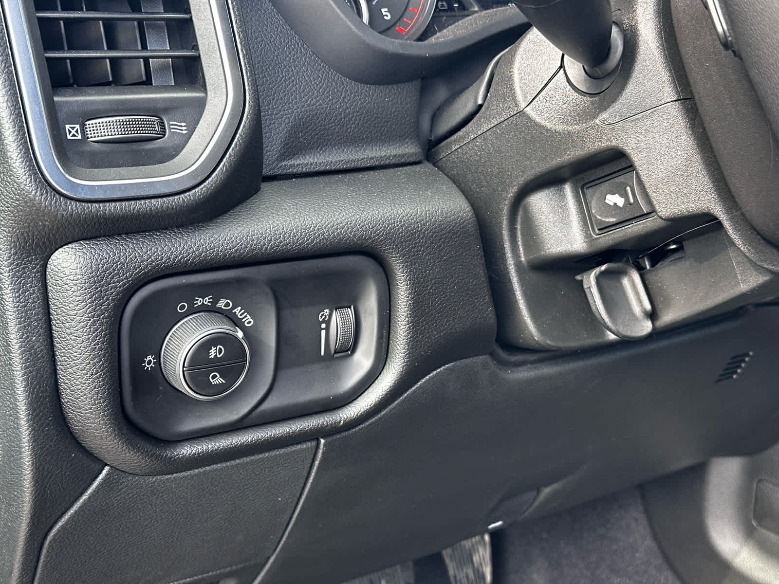 2026 RAM Ram 3500 RAM 3500 BIG HORN CREW CAB 4X4 6'4' BOX