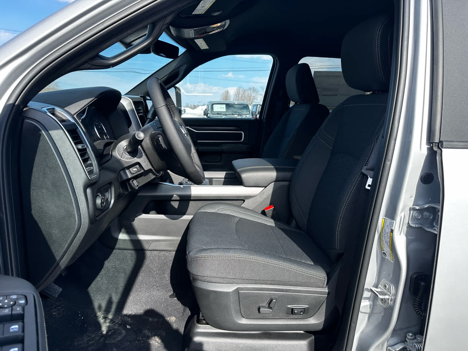 2026 RAM Ram 3500 RAM 3500 BIG HORN CREW CAB 4X4 6'4' BOX