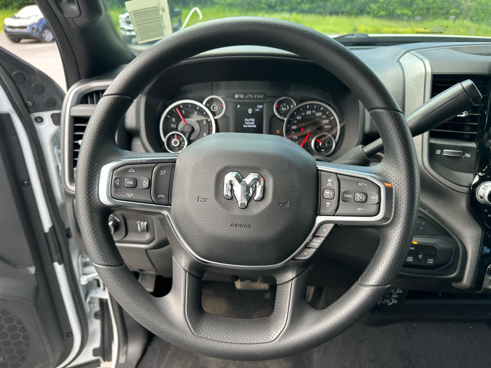 2026 RAM Ram 2500 RAM 2500 TRADESMAN CREW CAB 4X4 6'4' BOX