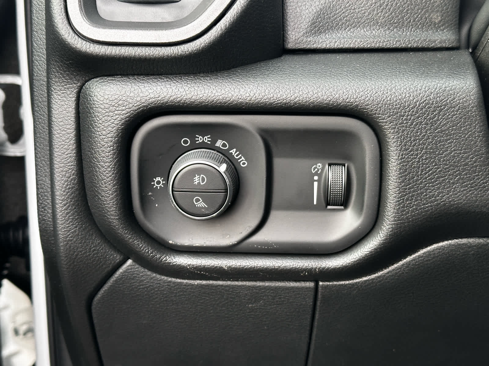 2026 RAM Ram 2500 RAM 2500 TRADESMAN REGULAR CAB 4X4 8' BOX