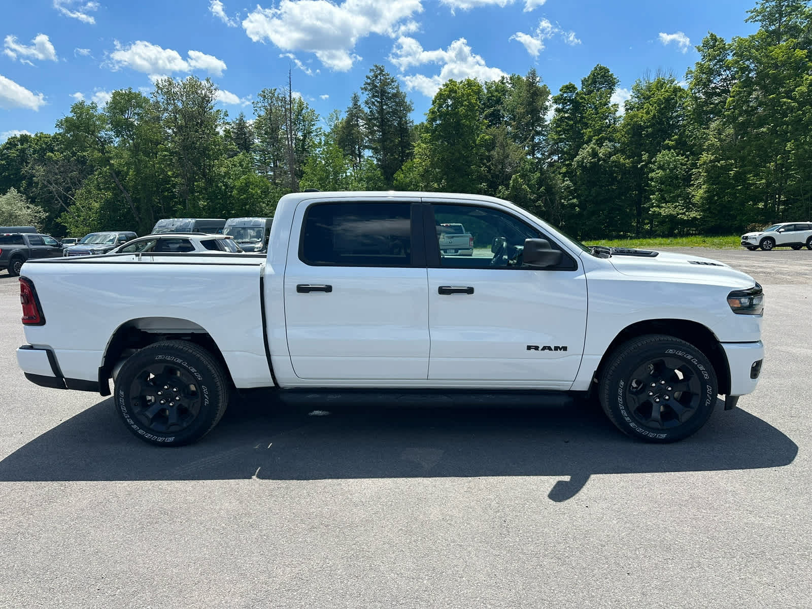 2026 RAM Ram 1500 RAM 1500 EXPRESS CREW CAB 4X4 5'7' BOX