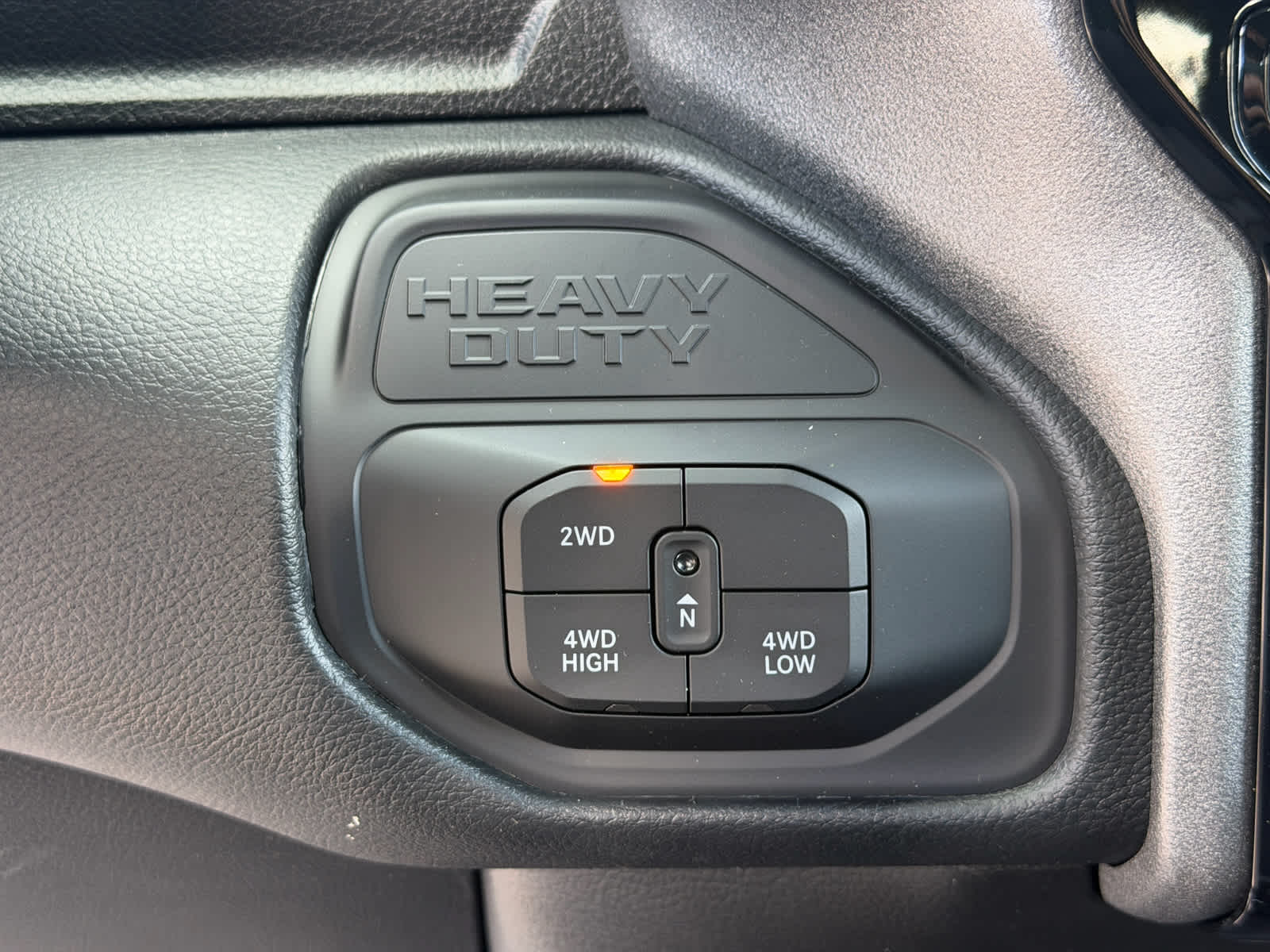 2027 RAM Ram 2500 RAM 2500 TRADESMAN CREW CAB 4X4 6'4' BOX