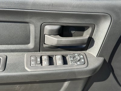2026 RAM Ram 2500 RAM 2500 BLACK EXPRESS CREW CAB 4X4 6'4' BOX