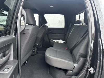 2026 RAM Ram 2500 RAM 2500 BLACK EXPRESS CREW CAB 4X4 6'4' BOX